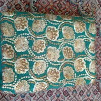 پارچه مجلسی کار شده . پر کار و زیبا