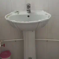 روشویی همراه شیر