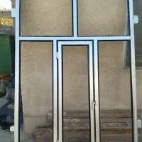 پنجره  آلومینیومی با شیشه|مصالح و تجهیزات ساختمان|فلاورجان, |دیوار