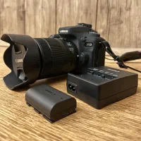 دوربین کنون ۹۰ دی با لنز ۱۳۵ـ۱۸