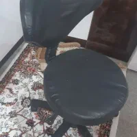 صندلی چرخ دار مشکی درحدنو