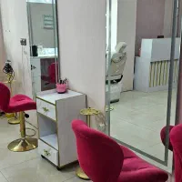 فروش تجهیزات سالن زیبایی در حد نو|آرایشگاه و سالن‌های زیبایی|فلاورجان, |دیوار