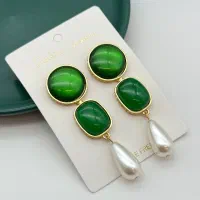 گوشواره مجلسی زنانه مدل مرواریدی کلاسیک