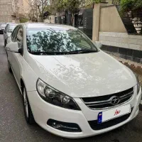 جک J5اتوماتیک مدل ۱۳۹۵