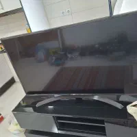 تلوزیون 4k ال جی، ۴۳ اینج، و میز تلوزیون