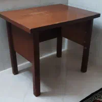 میز چوبی تحریر