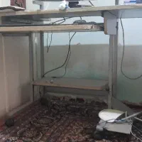 میز کامپیوتر MDF با فریم فلزی
