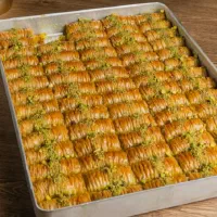 فروش باقلوا|خوردنی و آشامیدنی|شیراز, باغ تخت|دیوار