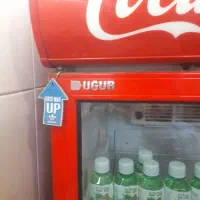 یخچال ویترینی|یخچال و فریزر|قم, شهرک امام حسن|دیوار