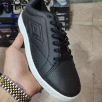 400 عدد کفش umbro|کیف، کفش، کمربند|مریوان, |دیوار