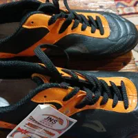 کفش چرم فوتبالی استوک