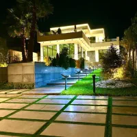 اجاره ویلا فول لاکچری ایوان دو استخره|اجارهٔ کوتاهمدت ویلا و باغ|تهران, بوستان سرخه حصار|دیوار