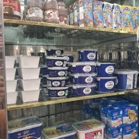 فروشنده لبنیات