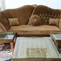 مبل کلاسیک ۷نفره با دو میزبان|مبلمان خانگی و میز عسلی|شاهین‌شهر, خانه کارگر|دیوار