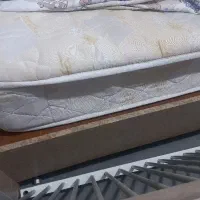 تخت بسیار نو|تخت و صندلی بچه|خرمآباد, |دیوار