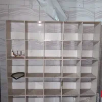 قفسه لباس فروشی