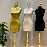 رگال پانچی..مانکن پایه چوبی زنانه