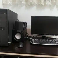 مانیتور و کیس و کیبورد و میز کامپیوتر|رایانه رومیزی|ملارد, |دیوار