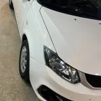 ساینا|خودرو سواری و وانت|لاهیجان, شیشه گران|دیوار