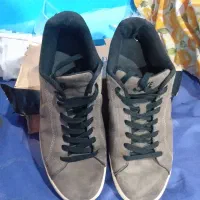 فروش کتونی اورجینال زیرقیمت