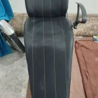 دو عدد صندلی اصلاح|آرایشگاه و سالن‌های زیبایی|کهنوج, |دیوار