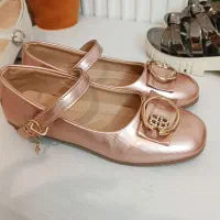 کفش کودک نو و در حد نو و سالم