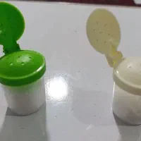 نمکدان پلاستیکی