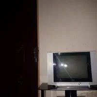 تلویزیون سامسونگ به همراه زیرتلویزیون نشکن