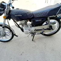 موتورسیکلت 125 مدارک تکمیل آماده به نام زدن|موتورسیکلت|قم, کوه سفید|دیوار