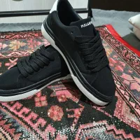 کتونی pull & bear