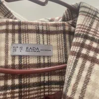 پالتو کاملا نو|لباس|فومن, |دیوار