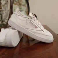 کتونی اورجینال کلاسیک ریبوک انگلیسی سایز ۴۰/۵