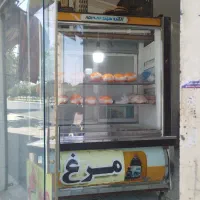 یخچال قصابی سالم در حال کار کردن تماس