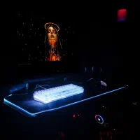 فروش کیبورد فول RGB در حد نو