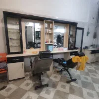 دکور آرایشگاه زنانه|آرایشگاه و سالنهای زیبایی|مشهد, نوید|دیوار