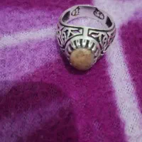 انگشتر نقره با نگین مهره اصل