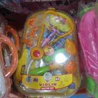 به یک نیروی خانم جهت نگهداری از بچه و کار در منزل