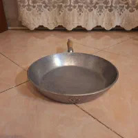 آبمیوه گیری توشیبا و تابه چدن روسی و ظروف کریستال|آبمیوه‌گیر و آب‌مرکبات‌گیر|ورامین, ورامین|دیوار