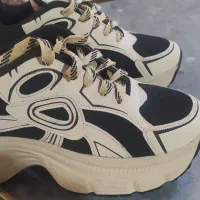 کفش اسپورت آکبند