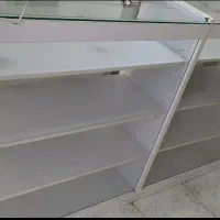 ویترین مغازه