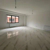 آپارتمان86متری-مرکز-شهر-کلیدنخورده-پارکینگ-خ-ملت