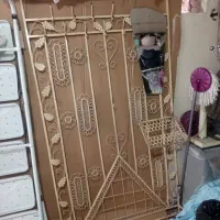 رخت آویز لباس گلدار