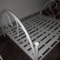 تخت دونفره فلزی با تشک محکم بدون صدا