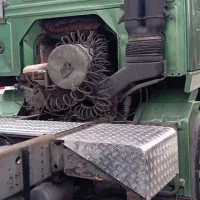 هوو ۱۳۸۴ با کانتین زیر فنر|خودرو سنگین|اسلام‌شهر, شهرک سعیدیه|دیوار