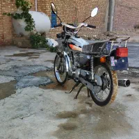 ۸۹مدارک دار ۱۲۵پنج دنده استارتی