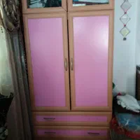 کمد لباس، رگال جادار و کشوهای بزرگ