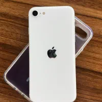 آیفون SE 2020