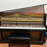 پیانو با دلار قدیم