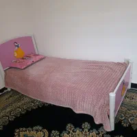تخت وکمد کودک ونوجوان
