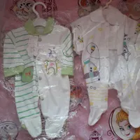 سرهمی جورابی نوزادی